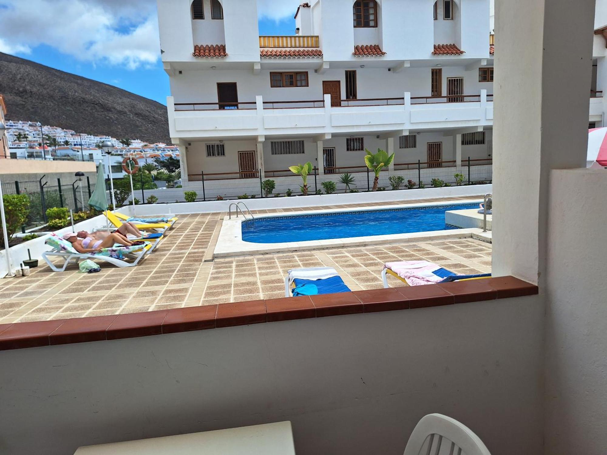 Parque Margarita, Terraza Vista Piscina Apartment Los Cristianos  Exterior photo