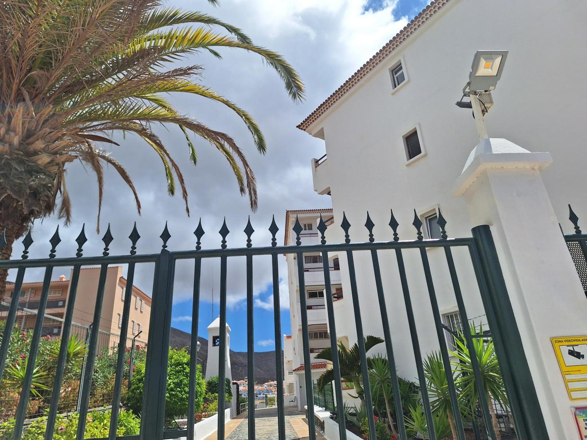 Parque Margarita, Terraza Vista Piscina Apartment Los Cristianos  Exterior photo